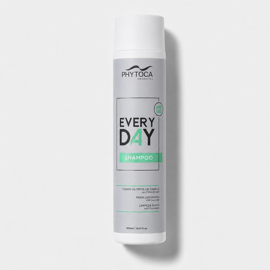 Botella de champú Phytoca USA Every Day para uso diario, formulado con colágeno y queratina para todo tipo de cabello.