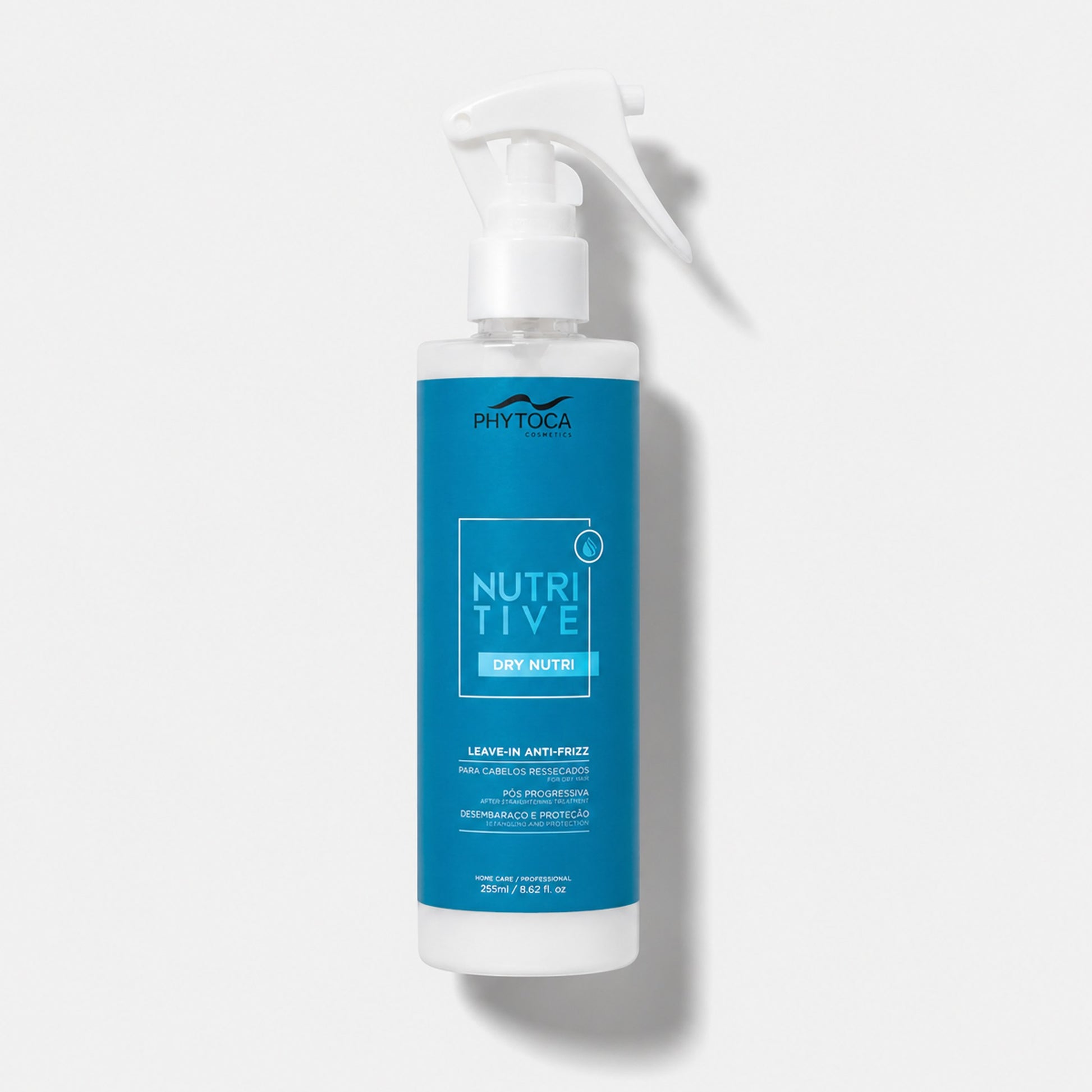 Spray leave-in Nutritive Dry Nutri de Phytoca USA para hidratar, desenredar y proteger el cabello seco y dañado.